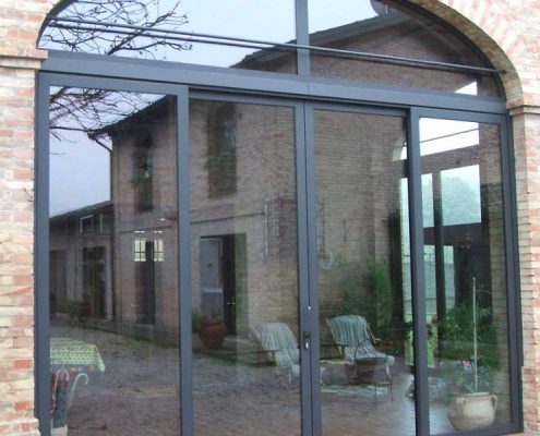 Dettaglio di veranda realizzata su misura